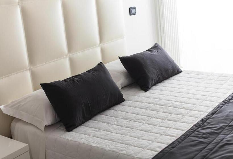 בית מלון כפרי Flora