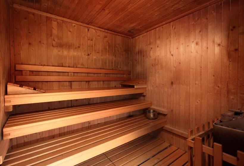 בית מלון כפרי Flora