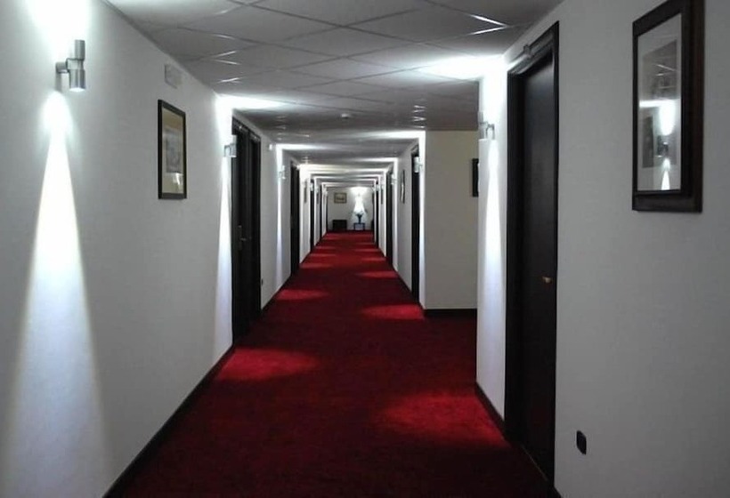 فندق Forum Palace