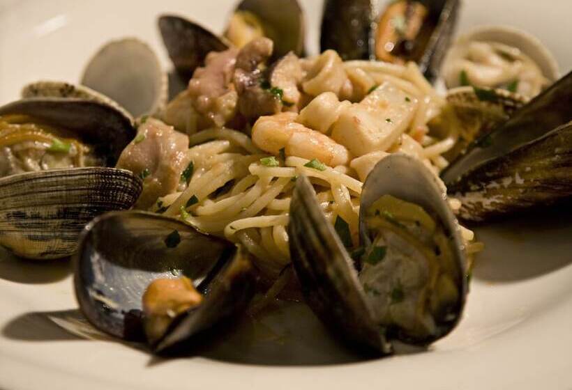 فندق Forum Palace