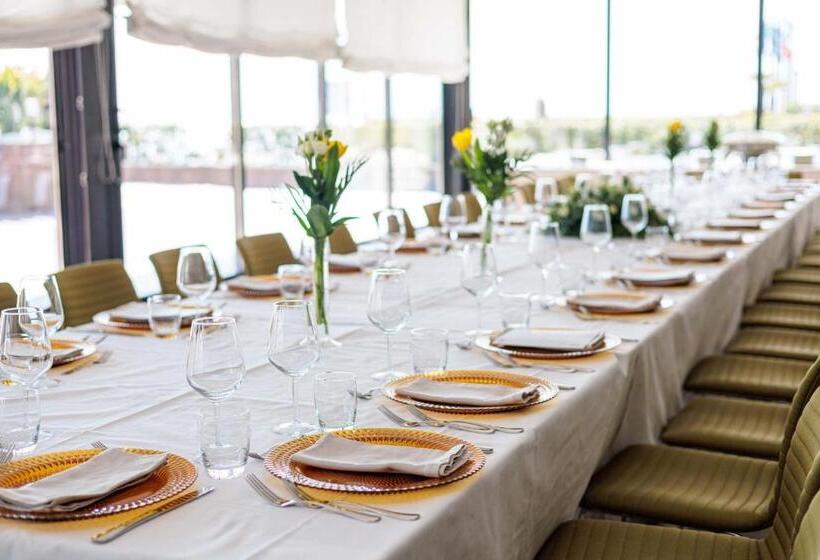 فندق Four Points By Sheraton Catania