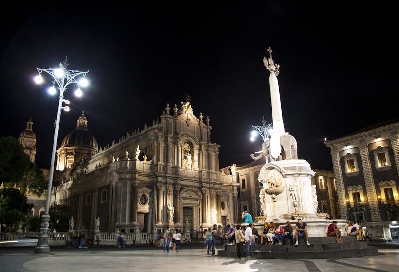 فندق Four Points By Sheraton Catania