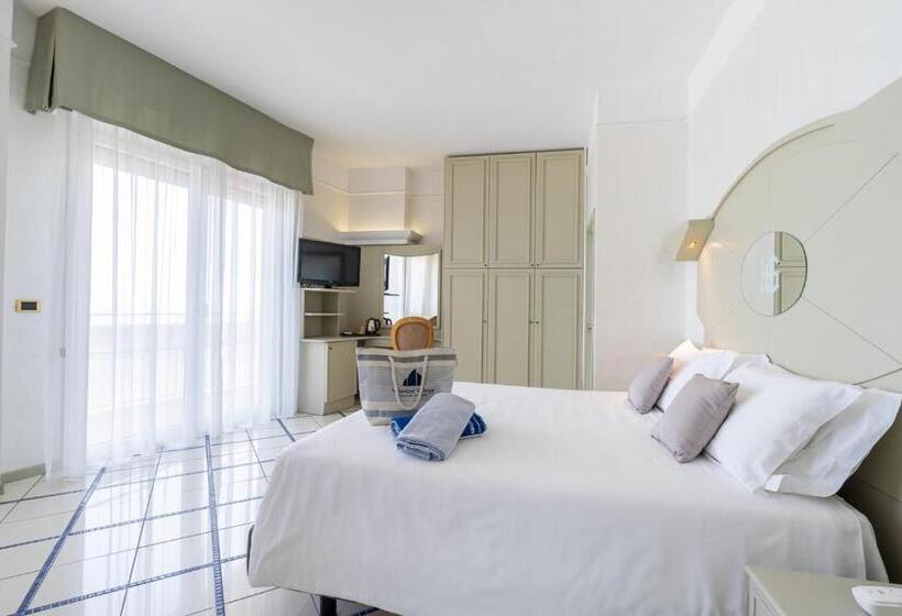 בית מלון כפרי Gambrinus   Valentini Family Village