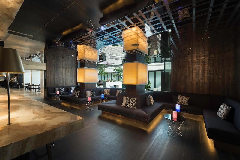 Gateway Hotel, Marco Polo