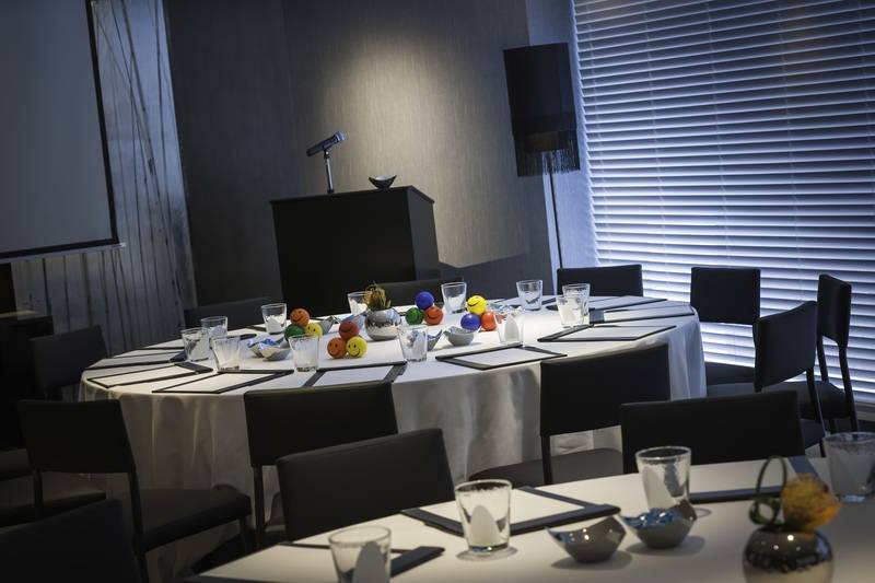 Gateway Hotel, Marco Polo