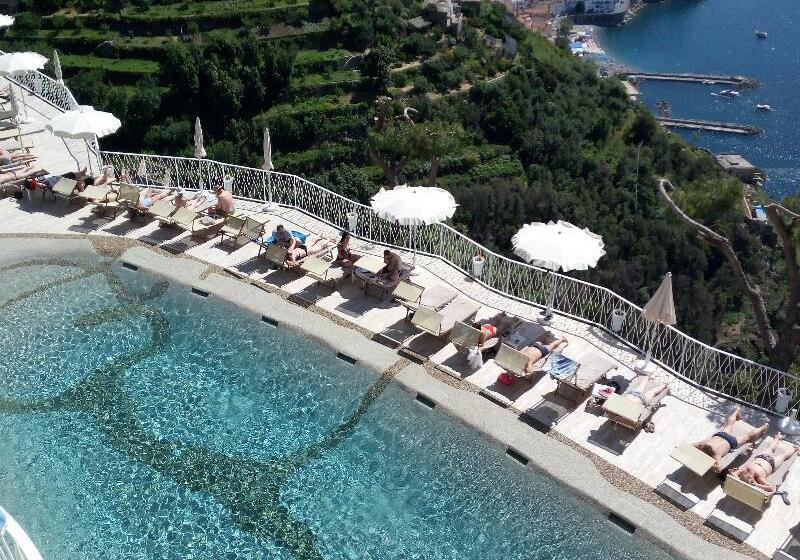 Grand Hotel Excelsior