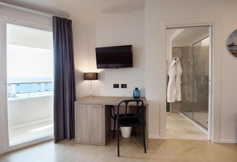 Grand Hotel Faraglioni