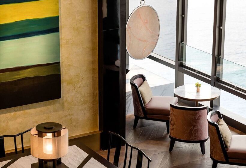 هتل Grand Hyatt Hong Kong