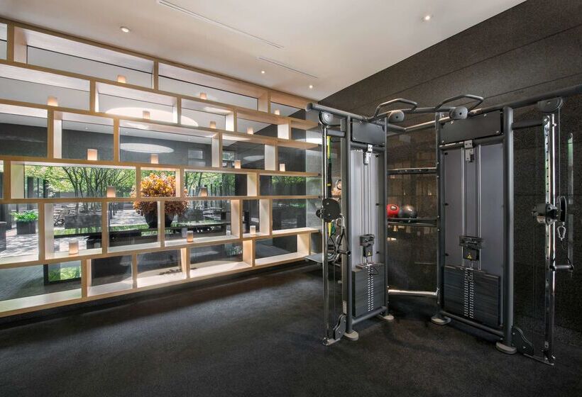 هتل Grand Hyatt Hong Kong