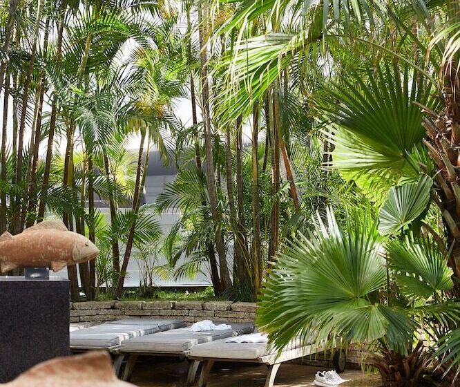 هتل Grand Hyatt Hong Kong