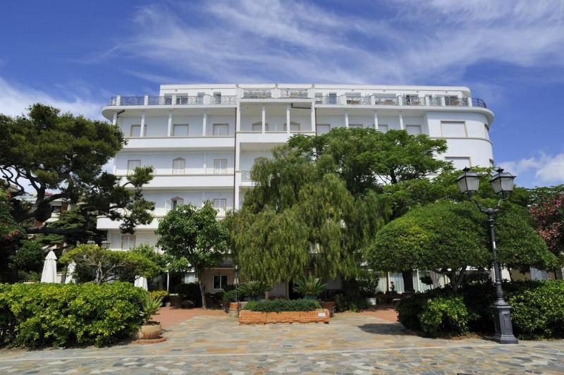 Grand Hotel Mediterranee