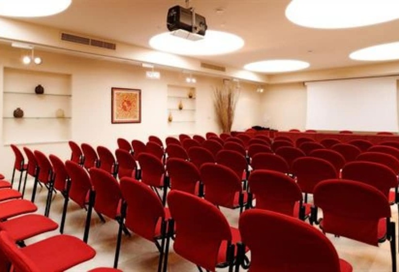 Grand Hotel Mediterranee