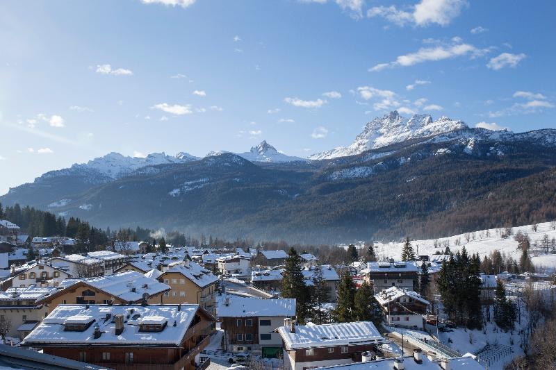 Grand Hotel Savoia Cortina D Ampezzo, A Radisson Collection