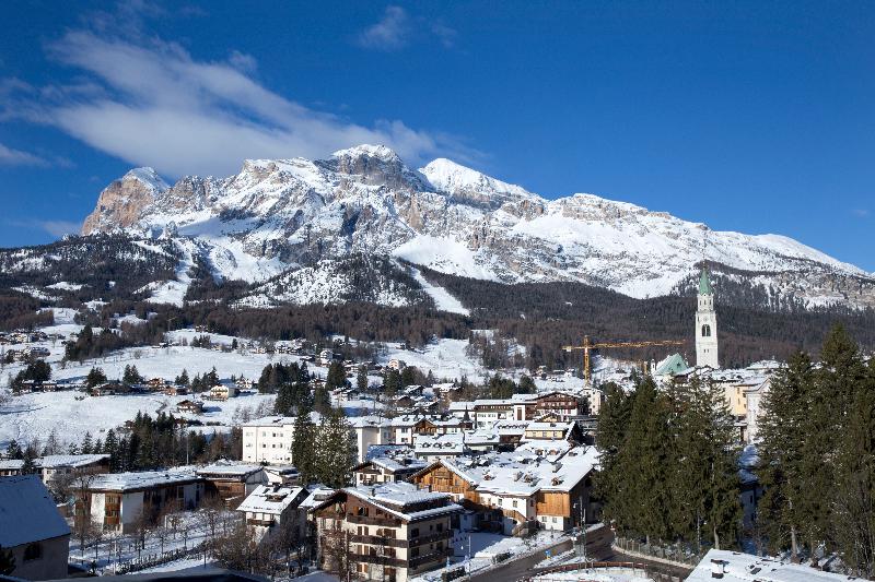 Grand Hotel Savoia Cortina D Ampezzo, A Radisson Collection