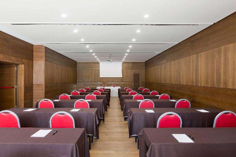 Grand Hotel Savoia Cortina D Ampezzo, A Radisson Collection