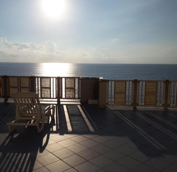 酒店 E Residence Il Faro Acciaroli