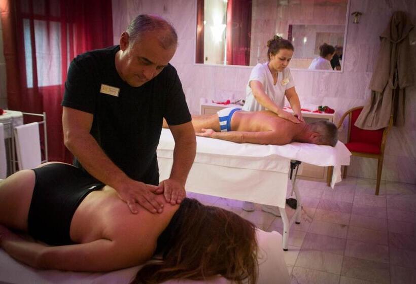 فندق Internazionale Terme