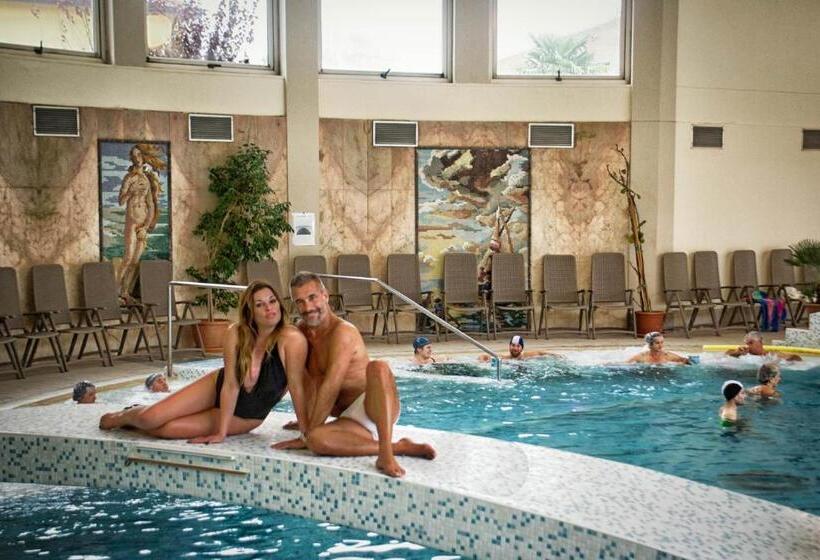 فندق Internazionale Terme
