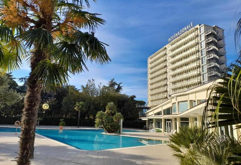 فندق Internazionale Terme