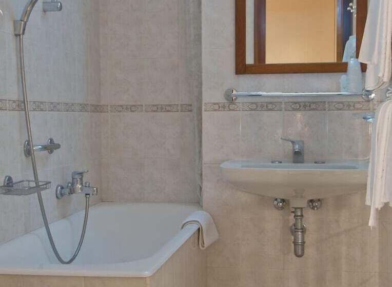 בית מלון כפרי Italia