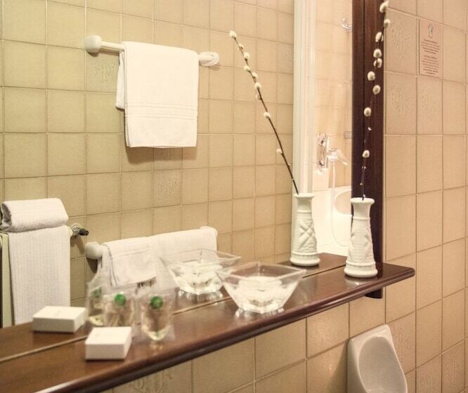 בית מלון כפרי Italia