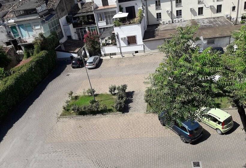 בית מלון כפרי Jolly