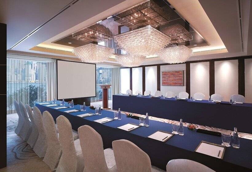 هتل Kowloon Shangrila, Hong Kong