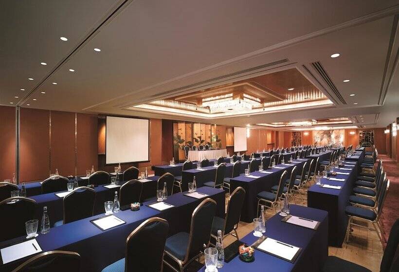 هتل Kowloon Shangrila, Hong Kong