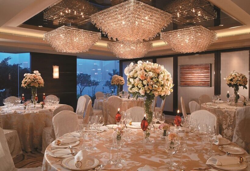 هتل Kowloon Shangrila, Hong Kong