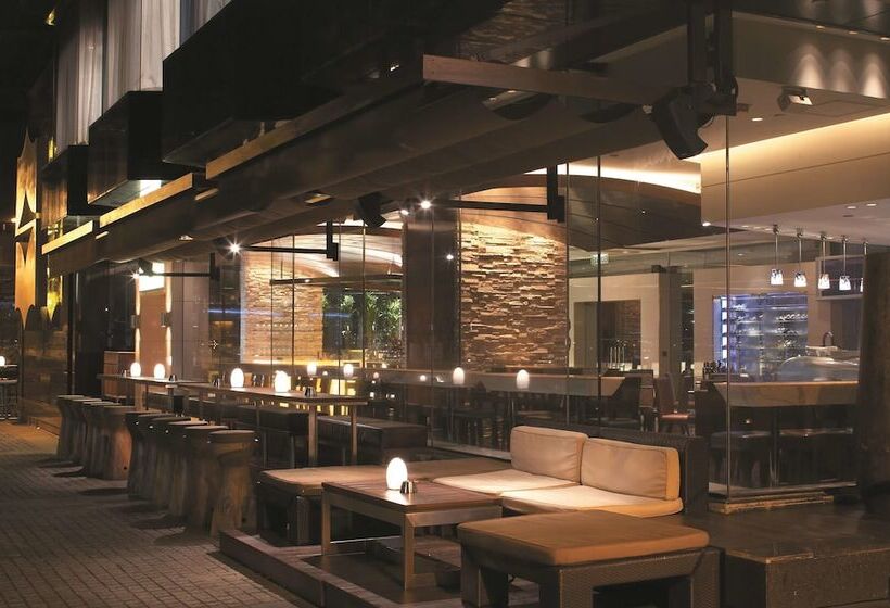 هتل Kowloon Shangrila, Hong Kong