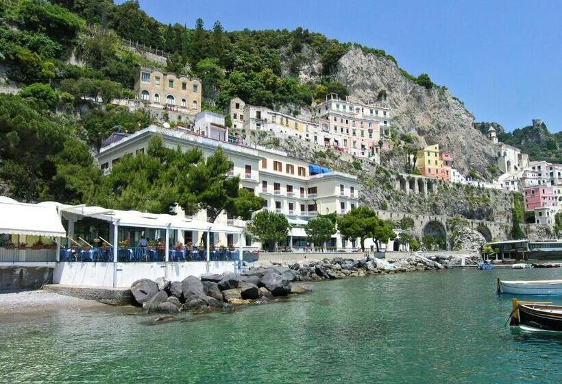 Отель La Bussola