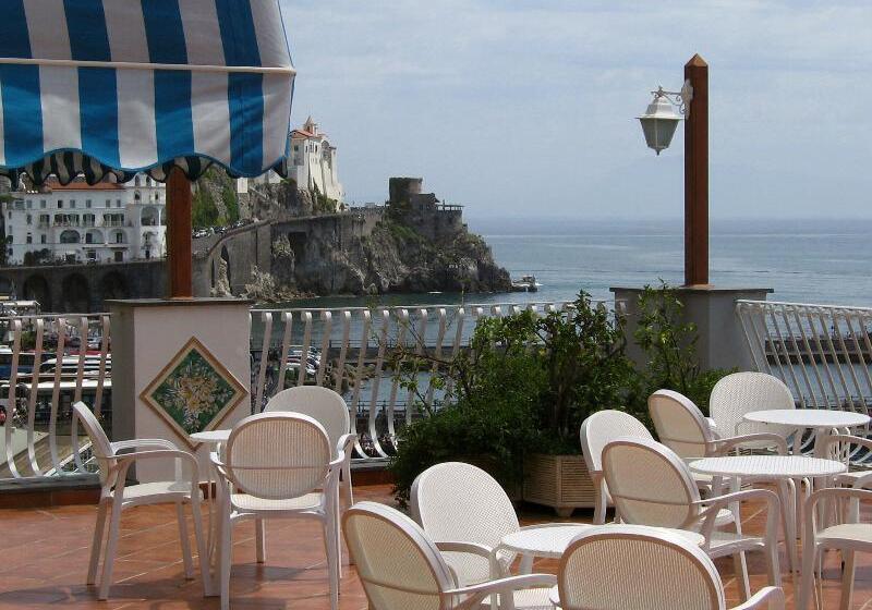 Отель La Bussola