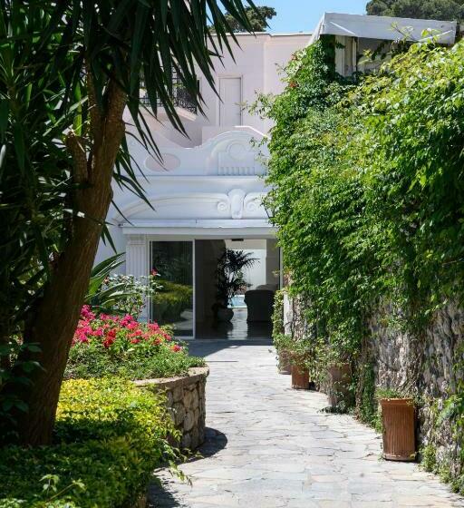 בית מלון כפרי La Residenza Capri