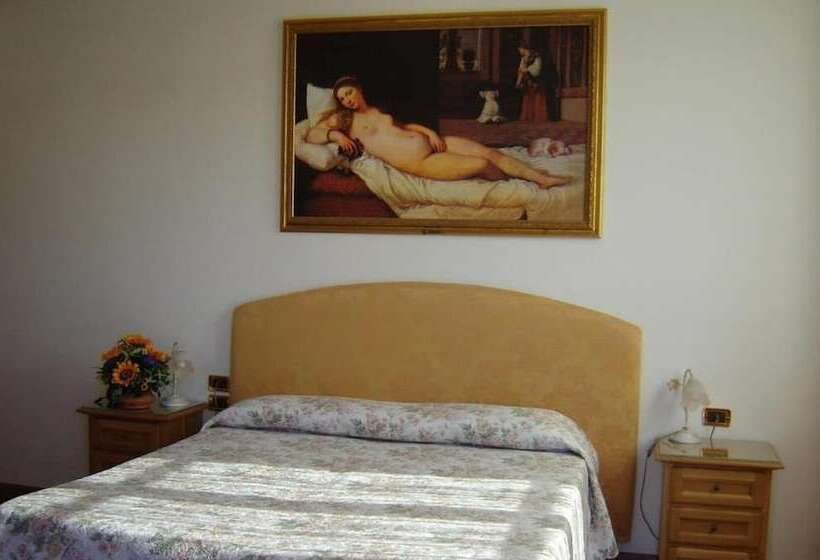 בית מלון כפרי La Rosa