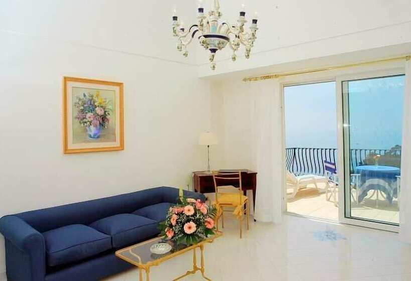 Отель Scalinatella