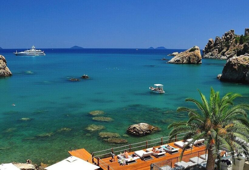 בית מלון כפרי Le Calette Bay