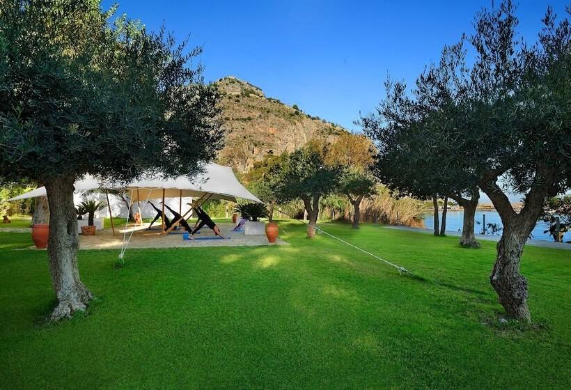 בית מלון כפרי Le Calette Bay