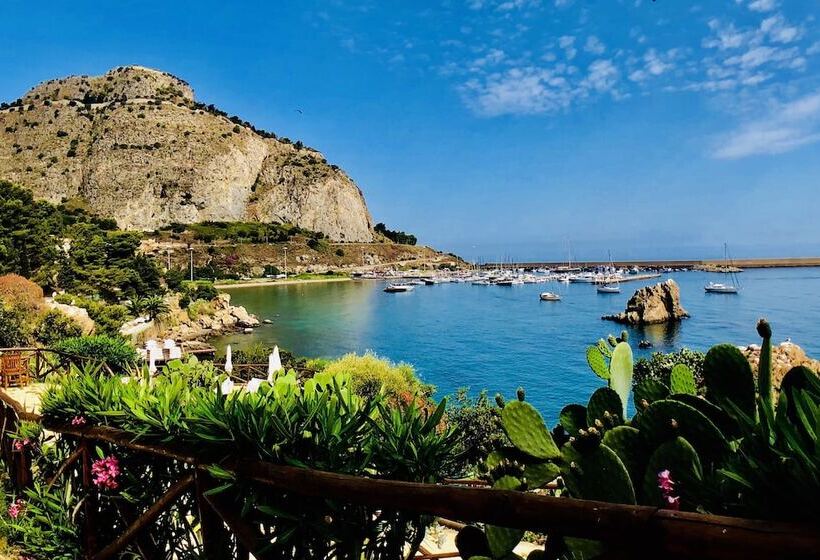 בית מלון כפרי Le Calette Bay