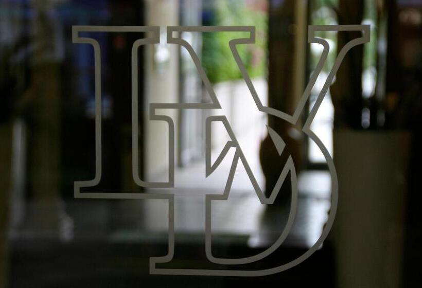 호텔 Leonardo Da Vinci Wellness Spa