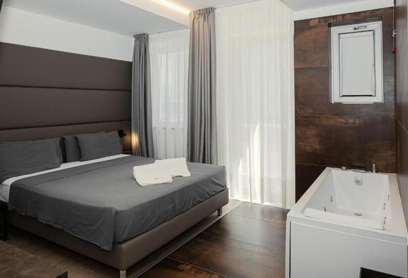 호텔 Leonardo Da Vinci Wellness Spa