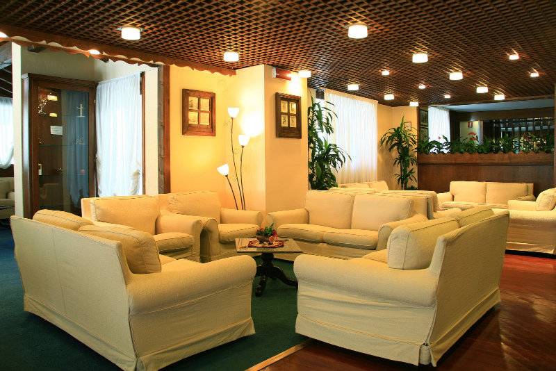 호텔 Les Jumeaux Courmayeur