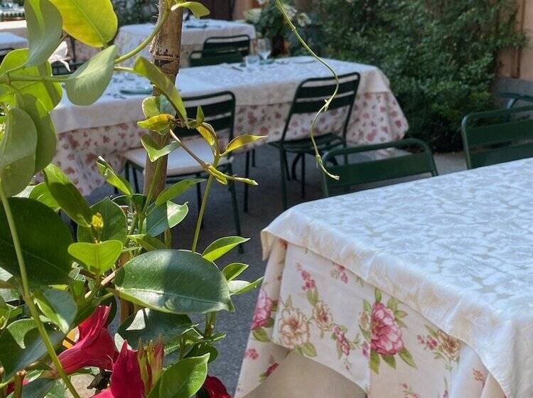 فندق Locanda La Posta