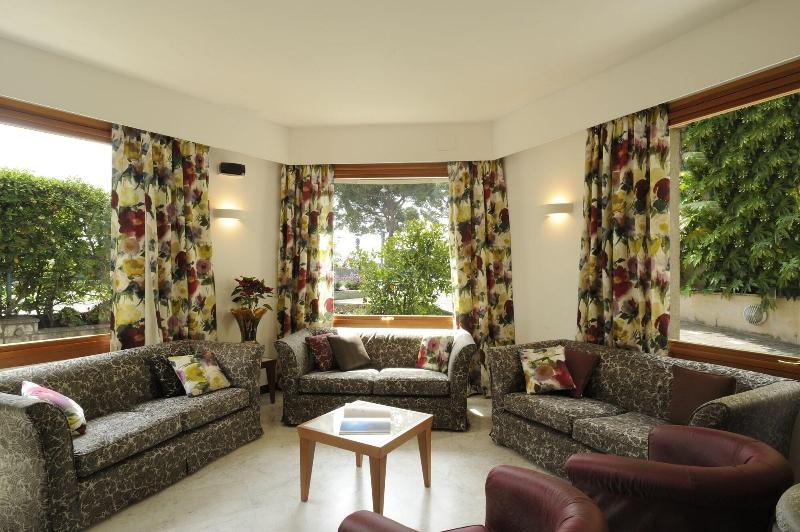 Majestic By Lvg Hotel Collection