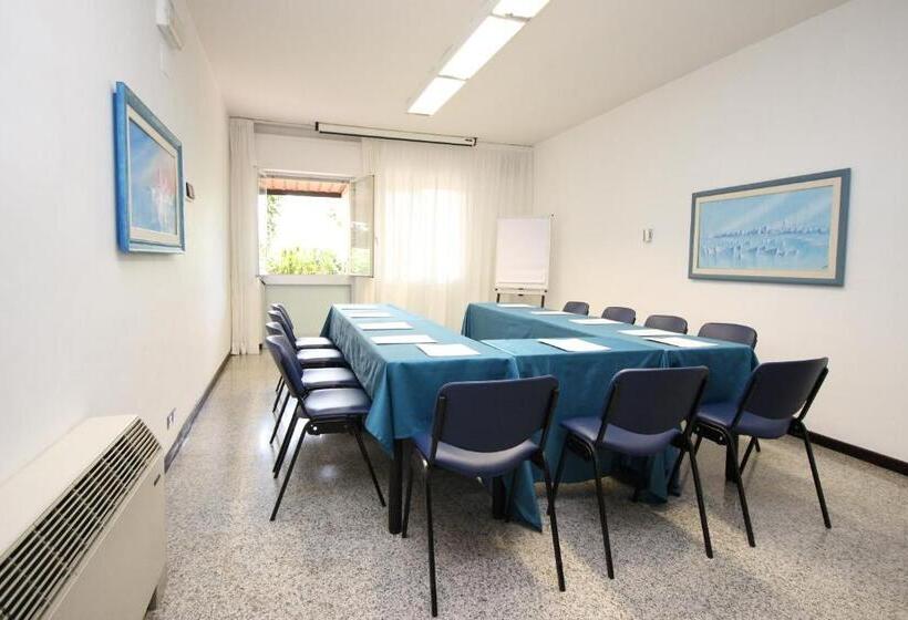 בית מלון כפרי Majesty Bari