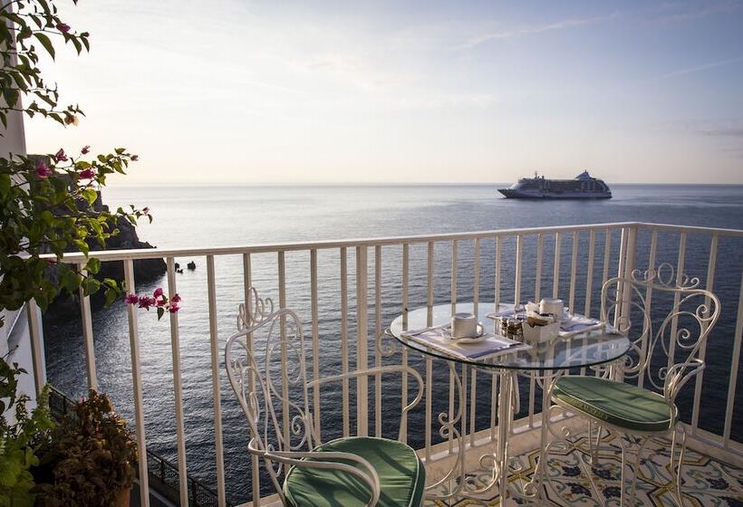 فندق Marina Riviera