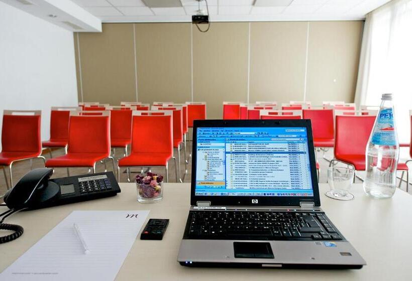 هتل Mercure Bologna Centro