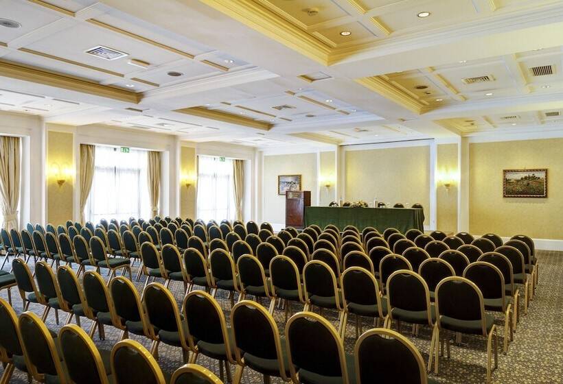 בית מלון כפרי Mercure Catania Excelsior