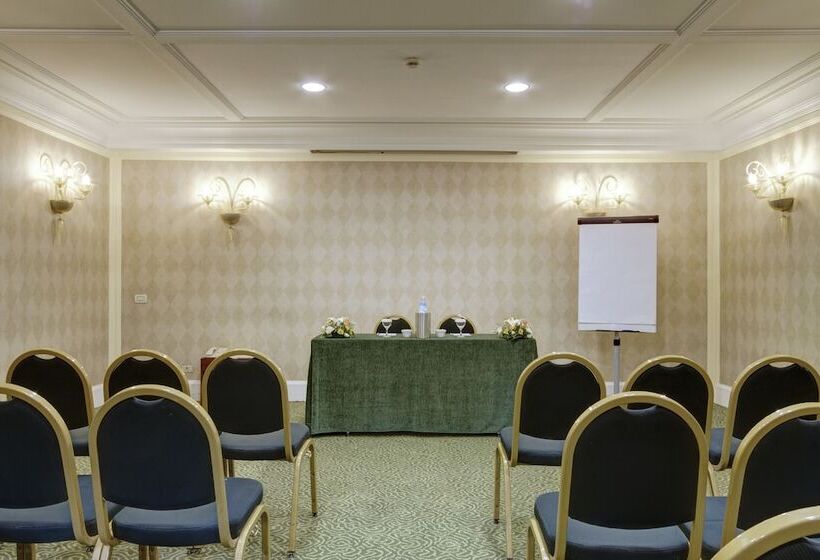 בית מלון כפרי Mercure Catania Excelsior