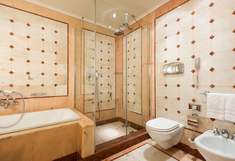 בית מלון כפרי Mercure Petriolo Siena Terme Spa