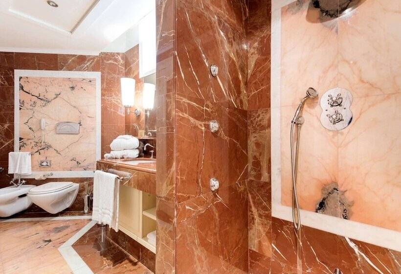 בית מלון כפרי Mercure Petriolo Siena Terme Spa